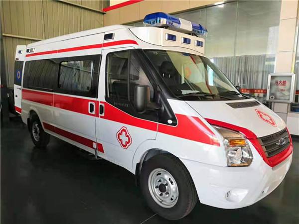 康县福特V362救护车